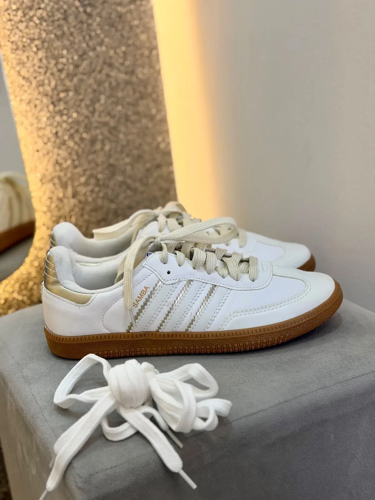 ADDS Samba OG Branco/Dourado