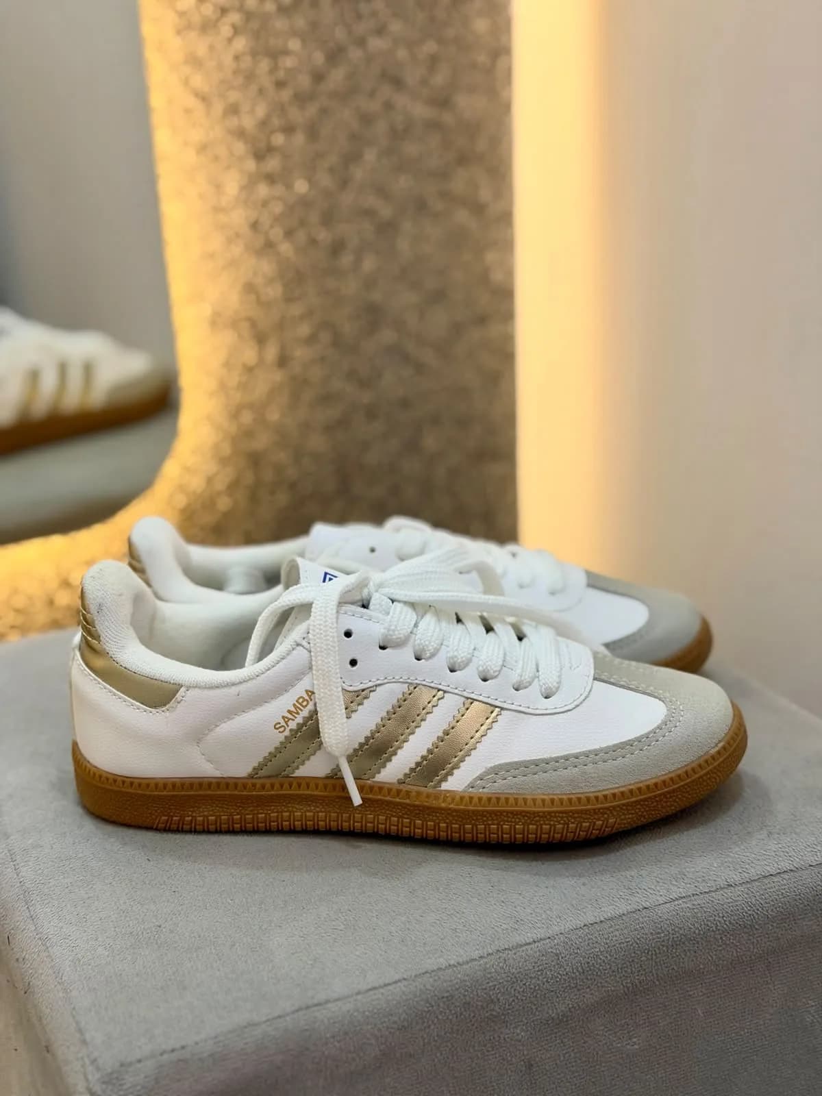 Adidas Samba OG Branco/Dourado
