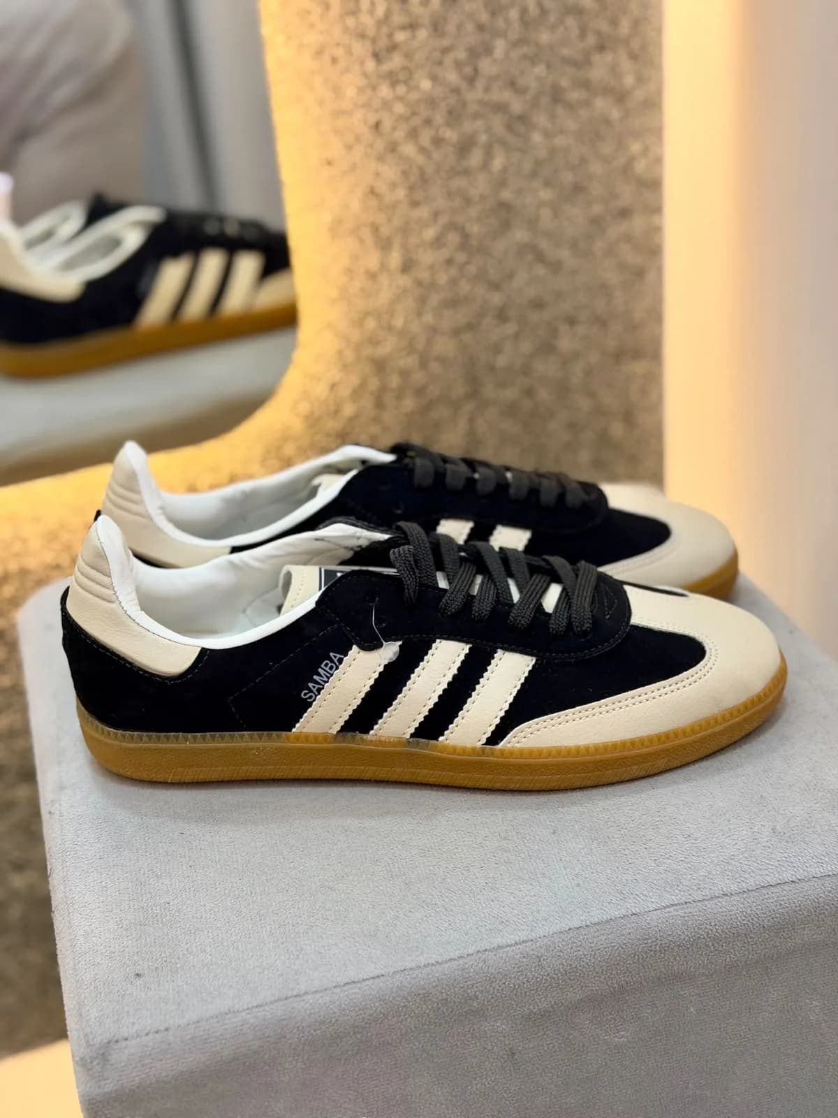 Adidas Samba OG Preto/Bege