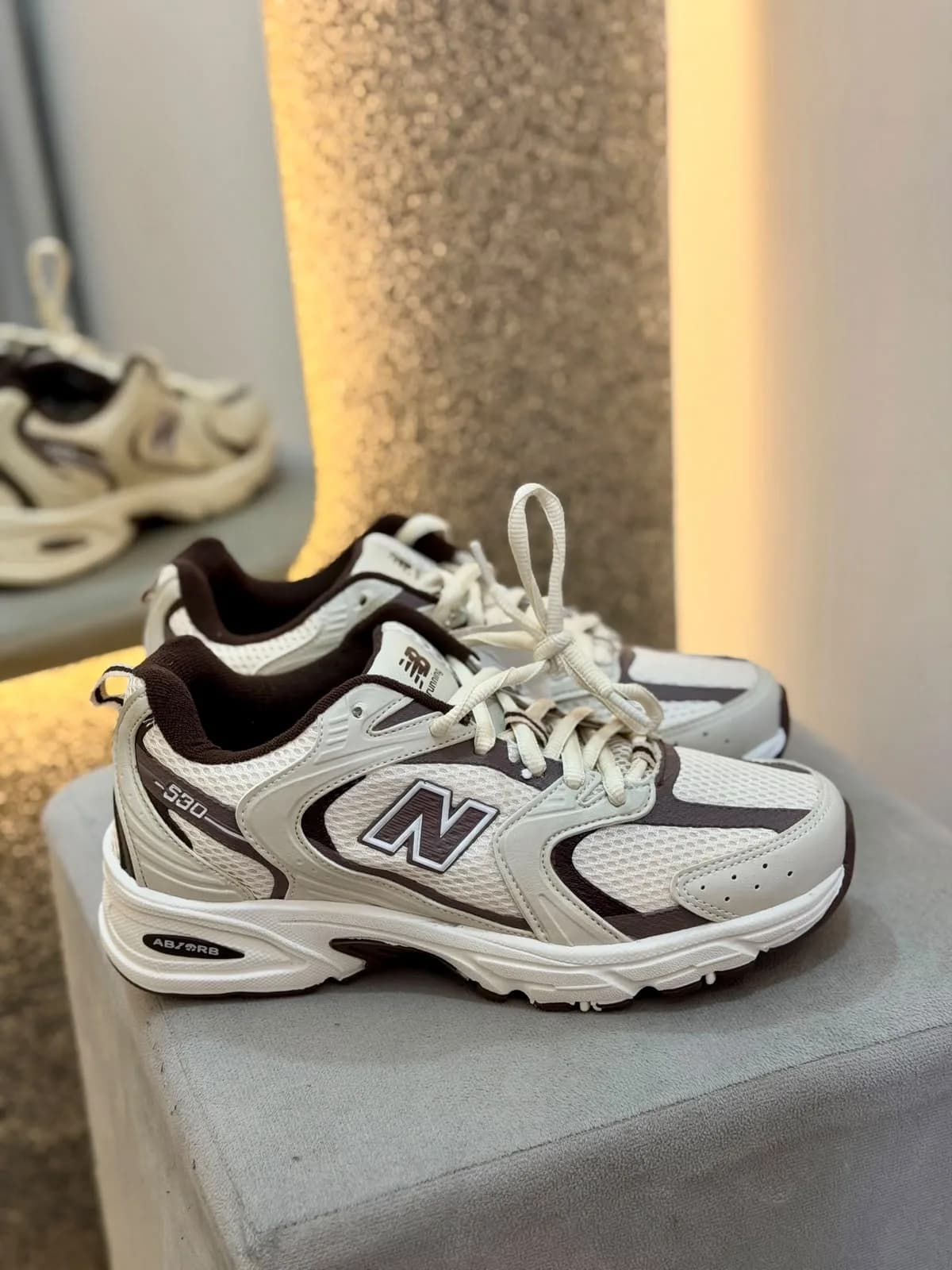 NB 530 Bege/Marrom