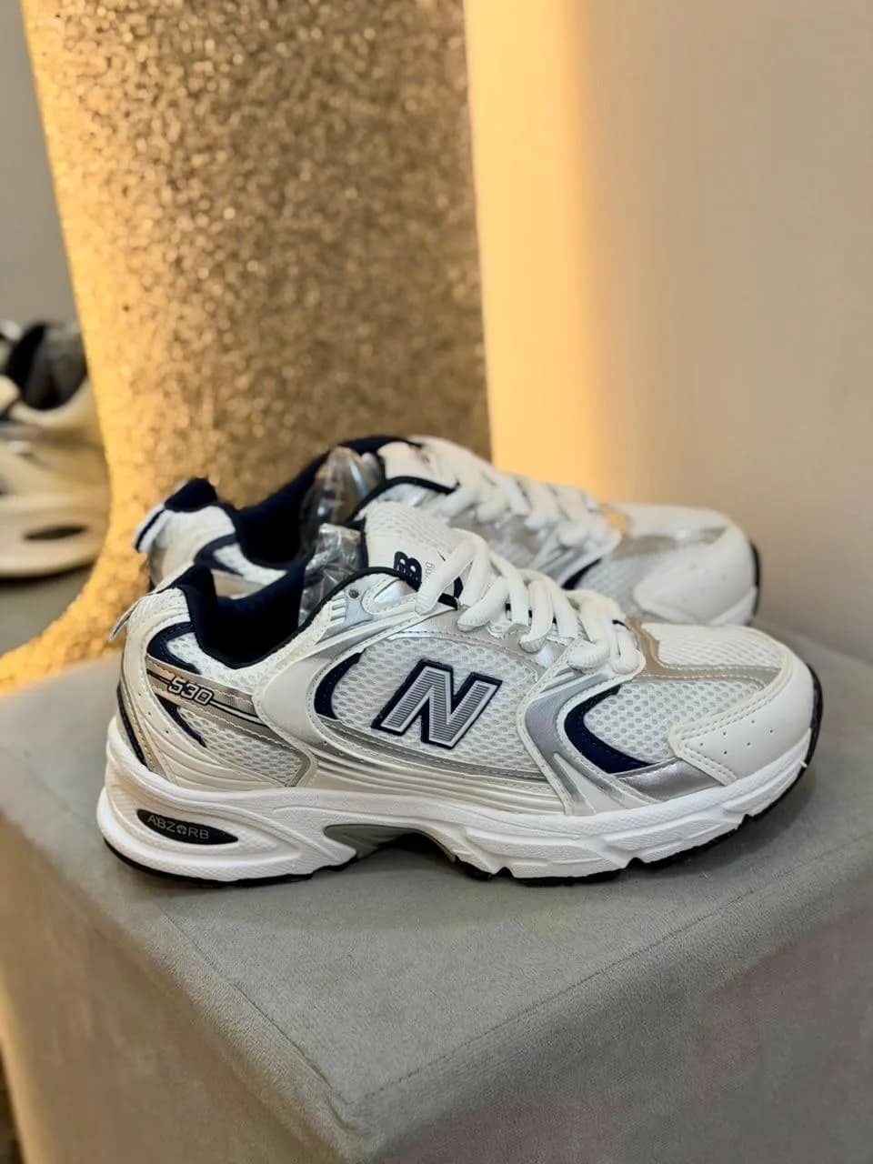 NB 530 Branco/Azul