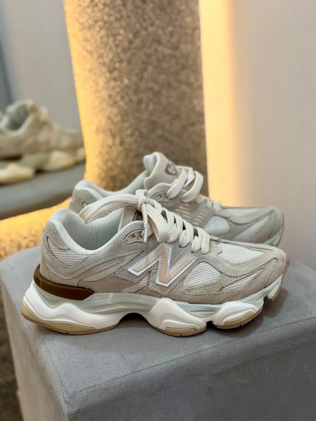 NB 9060 Bege/Verde