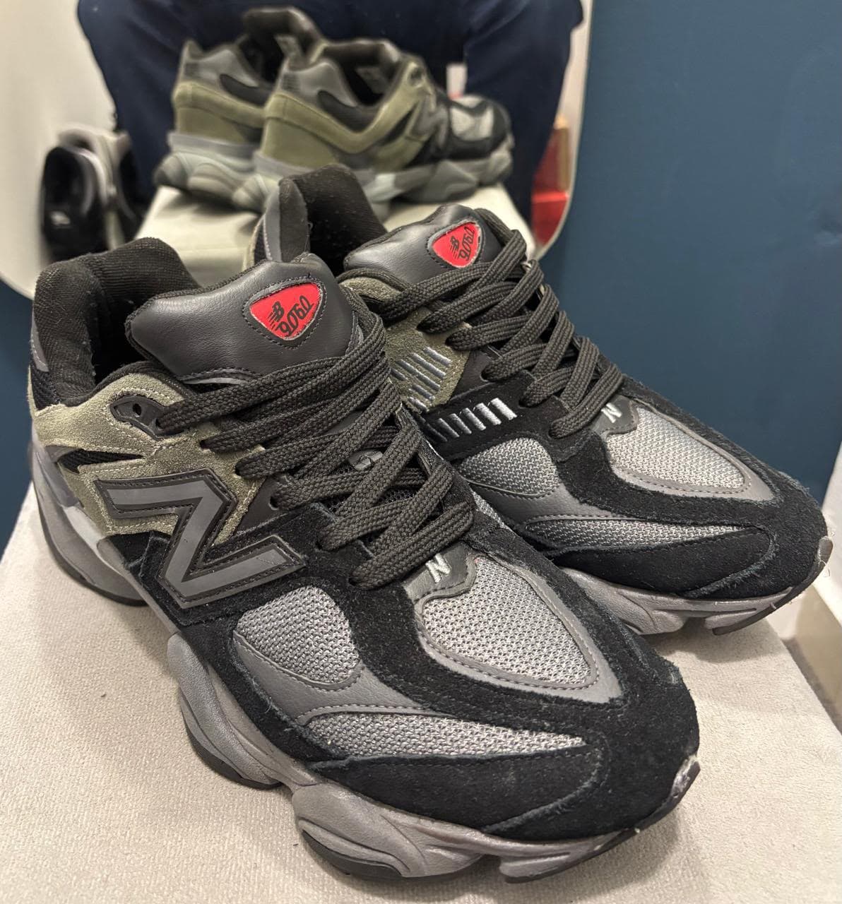 NB 9060 Black Castlerock