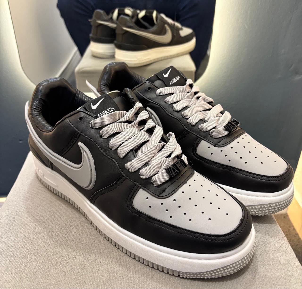 NK AF1 Ambush Preto/Cinza