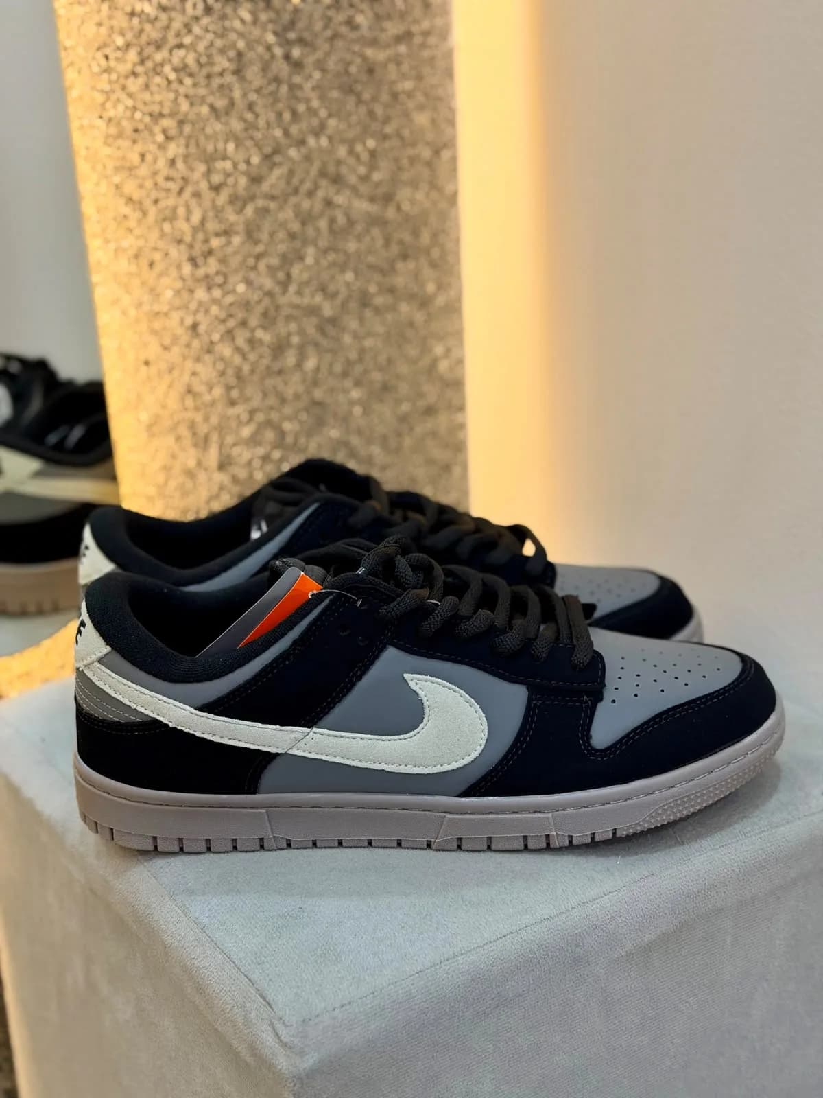 NK Dunk Low Preto/Cinza