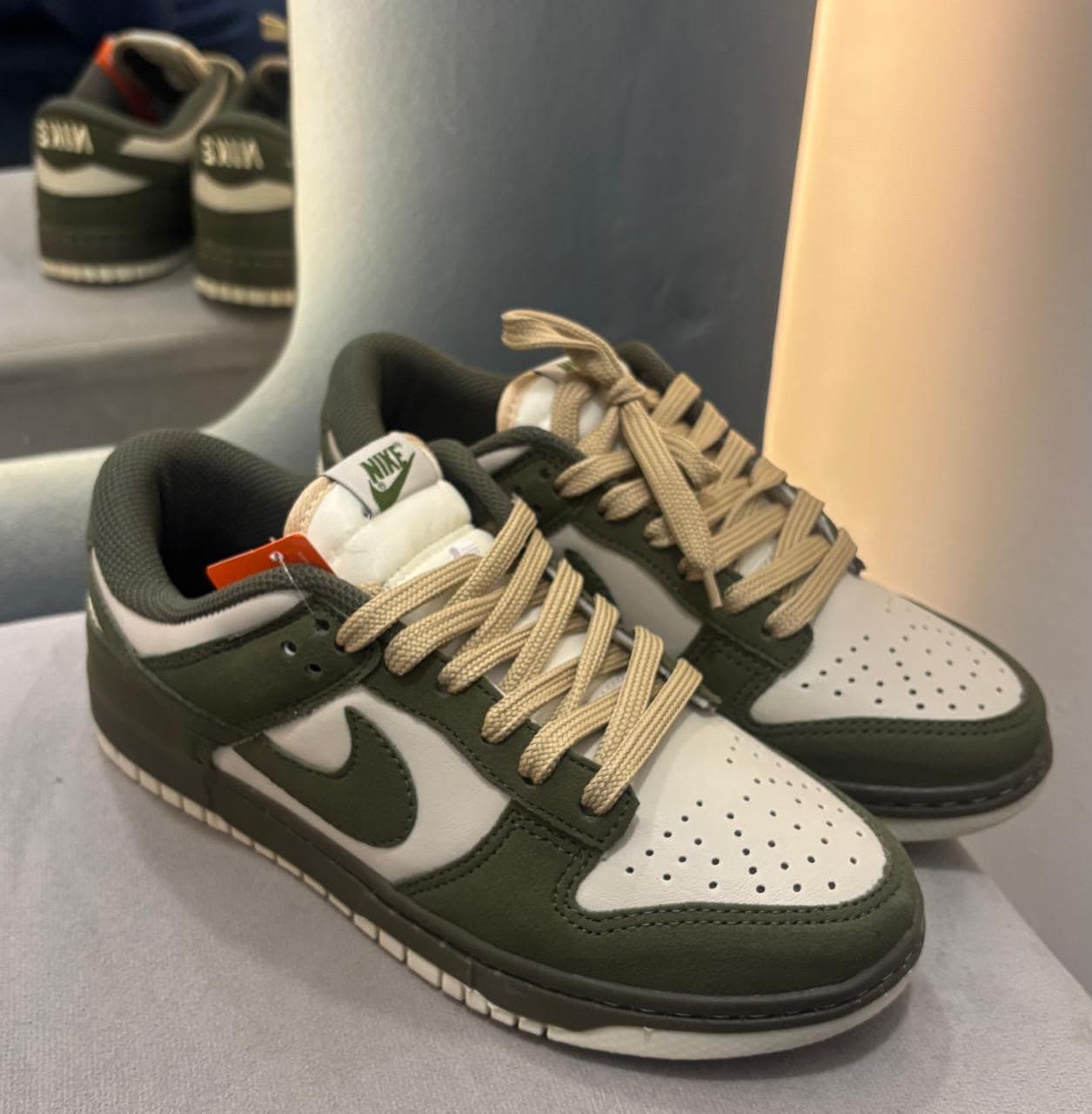 NK Dunk Verde/Bege