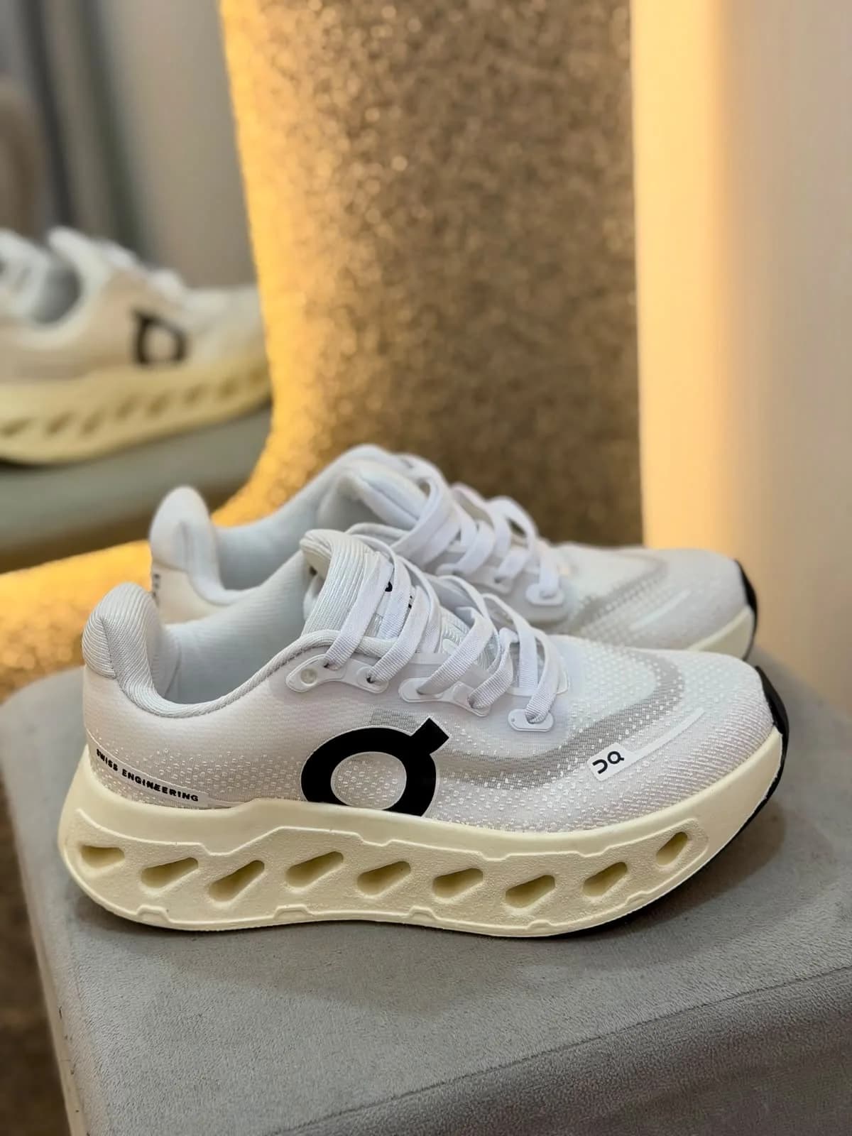 ON Cloud Branco