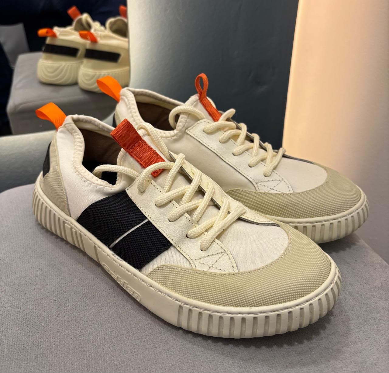 OSKL Off White
